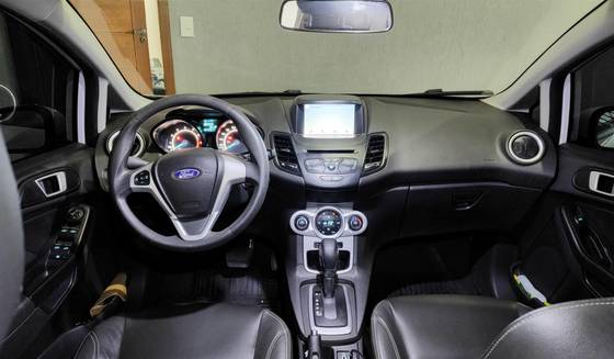 FORD FIESTA 1.6 TI-VCT FLEX SEL POWERSHIFT